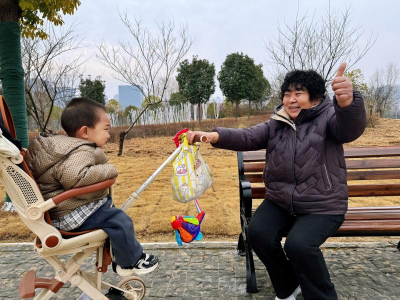 身邊的溫暖（73）“坐”享綠意